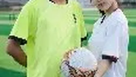 美国名将伍兹领跑日本高尔夫锦标赛